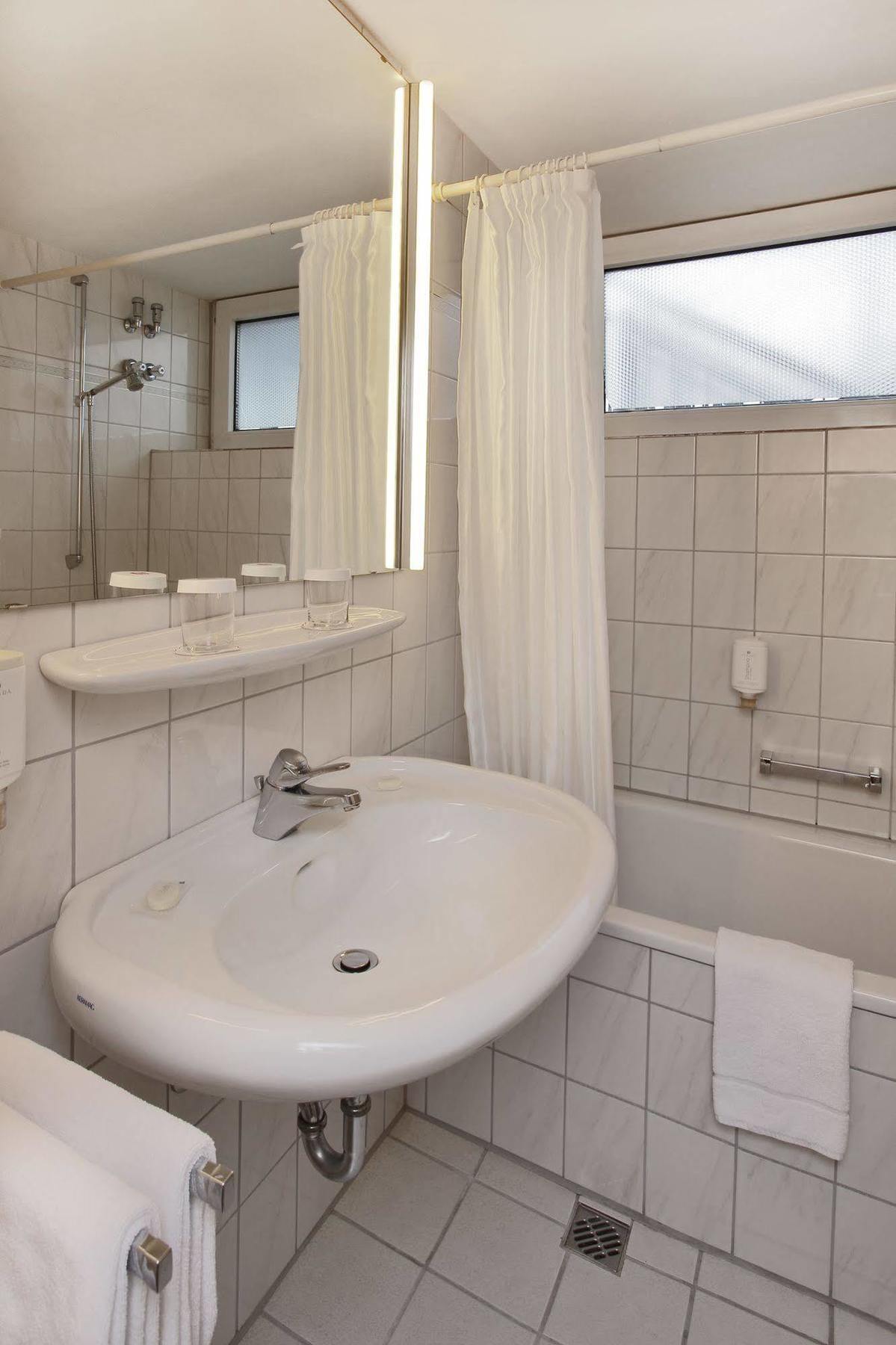 H+ Hotel Siegen Dış mekan fotoğraf